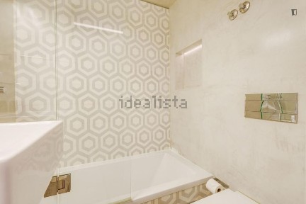 Arrendamento de apartamento T2 na Rua do Benformoso