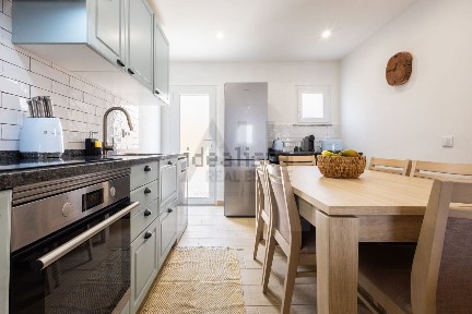 Apartamento T3 à venda em Vila do Bispo e Raposeira