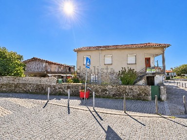 Fontão, Largo da Igreja