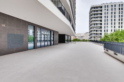 Arrendamento de apartamento T2 na Rua Amadeu de Sousa Cardoso, 3