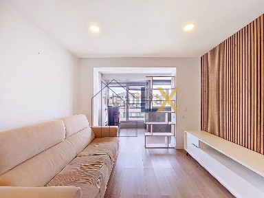 Arrendamento de apartamento T3 na Avenida Doutor Lourenço Peixinho