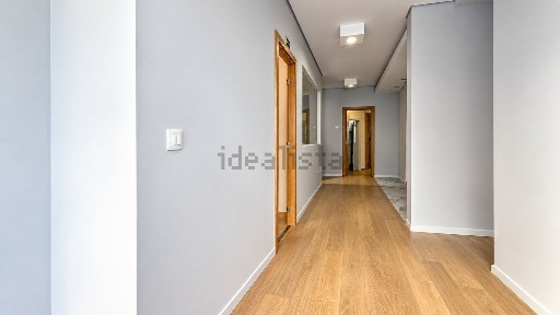 Espaço comercial à venda na Rua Soldado Luís