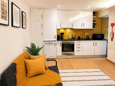 Apartamento T0 à venda no Beco das Mil Patacas
