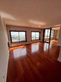 Arrendamento de apartamento T4 na Travessa Helena Vieira da Silva