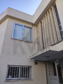 Arrendamento de apartamento T1 nas Antas - Praça Velásquez