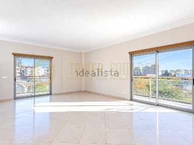 Apartamento T3 à venda em Portimão