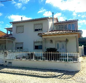Alfeizerão, Rua do Enafil