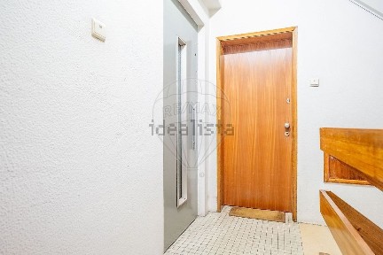 Apartamento T3 à venda na Rua Nossa Senhora da Conceição