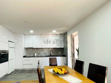 Apartamento T3 à venda na Zona Histórica de Matosinhos