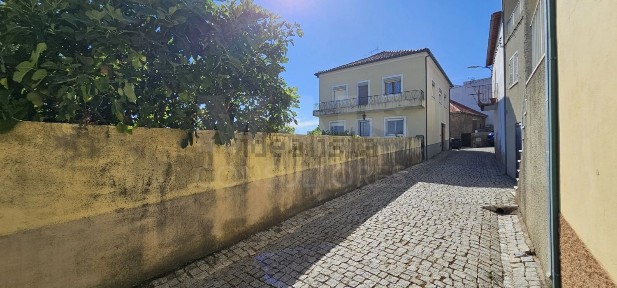 Pêro Viseu, Rua do Espírito Santo