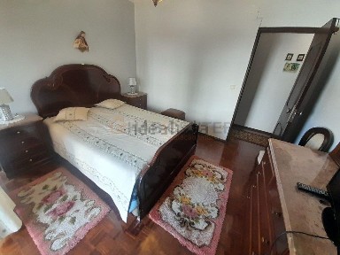 Arrendamento de apartamento T2 em Nazaré