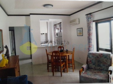 Arrendamento de apartamento T1 na Urbanização Mar e Serra