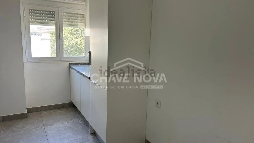 Arrendamento de apartamento T1 na Rua Ferreira Borges