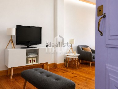 Arrendamento de apartamento T2 no Alto de Alcântara