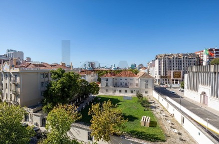 Arrendamento de apartamento T1 na Avenida Barbosa du Bocage s/n