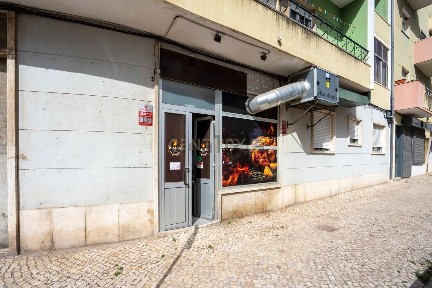 Negócio para trespasse em Falagueira-Venda Nova