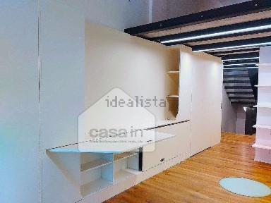 Arrendamento de espaço comercial na Avenida Barbosa du Bocage