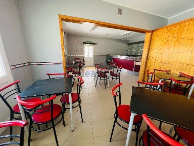 Arrendamento de espaço comercial em Paialvo