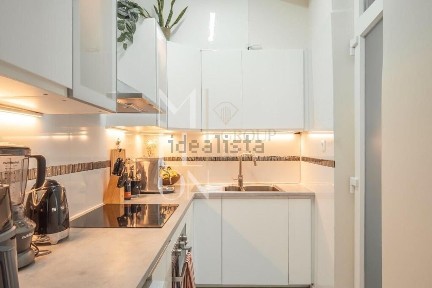 Apartamento T0 à venda na Santa Catarina