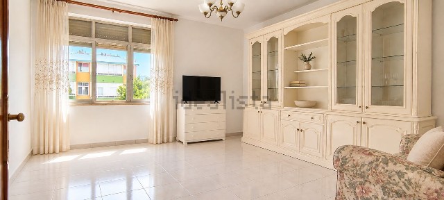 Apartamento T2 à venda na Rua da República