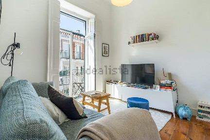 Apartamento T2 à venda na Travessa Santo António à Graça