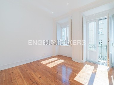 Apartamento T3 à venda no Campo de Santana - Santa Marta
