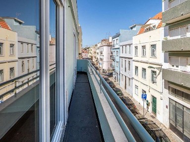 Apartamento T3 à venda na Calçada dos Barbadinhos