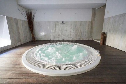 Apartamento T2 à venda na Avenida da Peregrinação, 6