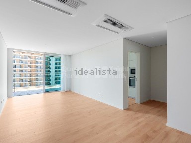 Apartamento T2 à venda na Rua da Qt.ª das Romeiras