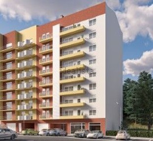 Apartamento T3 à venda na Rua Fransisco Costa, 48