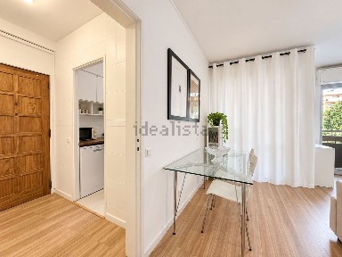 Apartamento T2 à venda na Praceta José Bento de Araújo, 13