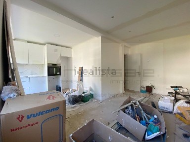 Apartamento T3 à venda na Rua Pais de Ramos, 17