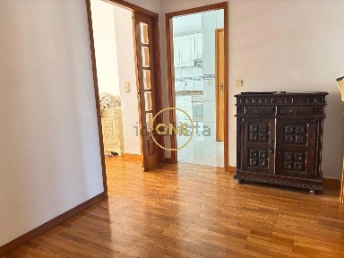 Arrendamento de apartamento T2 na Rua Cidade de Portalegre