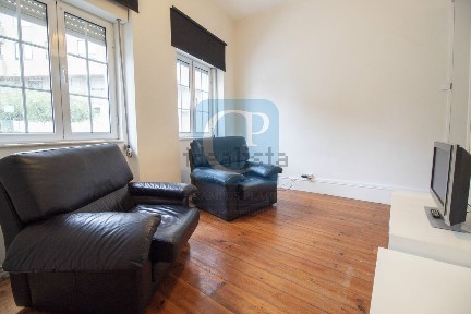 Arrendamento de apartamento T2 na Rua C, 14