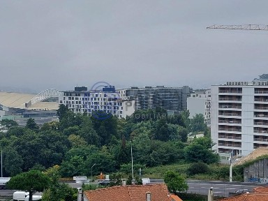 Arrendamento de apartamento T2 na Praceta Irene de Castro s/n