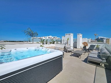 Apartamento T3 à venda na Três Castelos