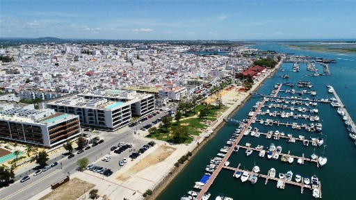 Apartamento T2 à venda na Baixa
