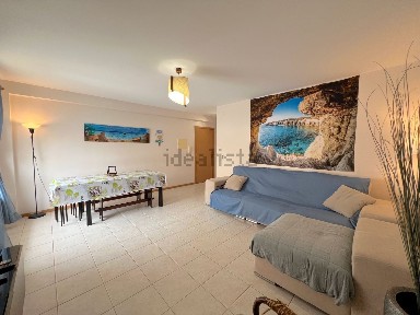 Apartamento T2 à venda na Praceta António Lopes Ribeiro, 16