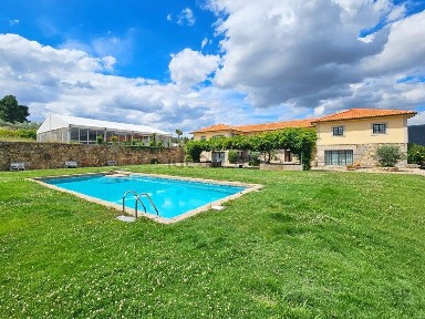 Espaço comercial à venda em Gouviães