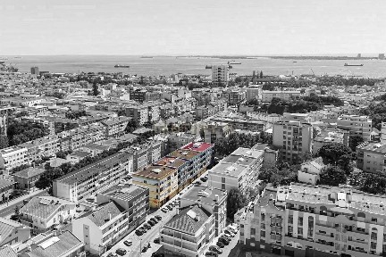 Apartamento T3 à venda na Rua Luís Gonzaga do Nascimento, 16