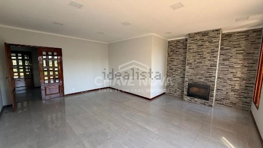Apartamento T3 à venda em Paços de Brandão s/n