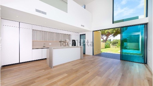 Quarteira, Vilamoura, Bairro Zona Central