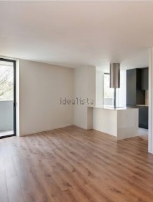 Apartamento T3 à venda na Avenida de Fernão de Magalhães