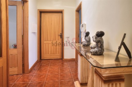 Apartamento T3 à venda em Barrosas Santo Estêvão