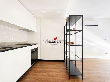 Apartamento T0 à venda na São João - Asprela - Telheiro