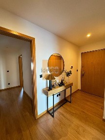 Apartamento T2 à venda na Rua Emídio Gomes da Silva