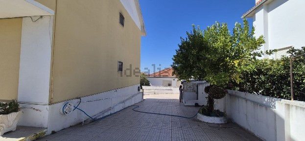 Andar de moradia à venda em Moita