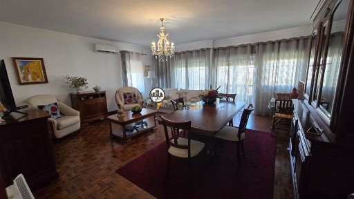 Apartamento T4 à venda em Castelo Branco