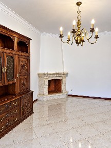 Arrendamento de apartamento T3 na Rua Fábrica da Fiação