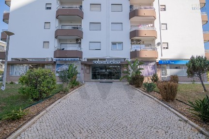 Apartamento T2 à venda na Praia da Rocha